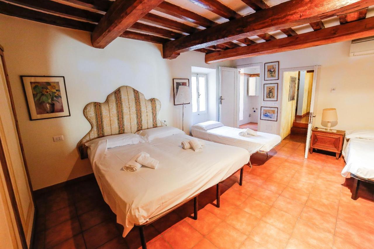 Traditional Apt Close To The Duomo - Private Yard! 佛罗伦萨 外观 照片
