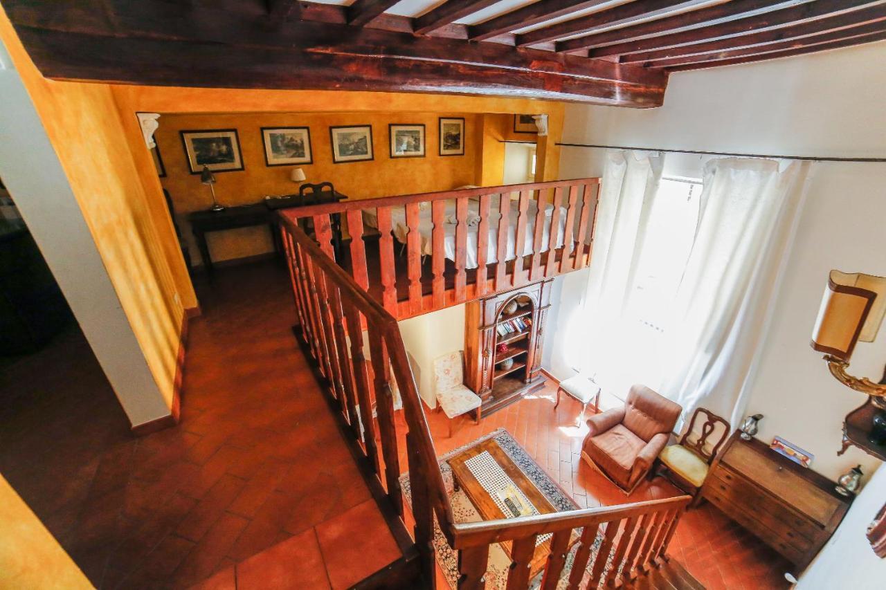 Traditional Apt Close To The Duomo - Private Yard! 佛罗伦萨 外观 照片